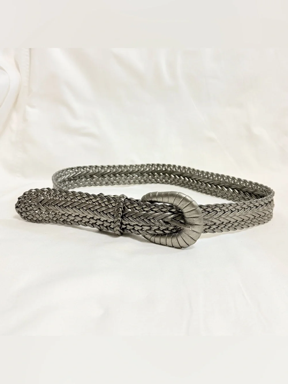 Vintage Metallic Silver Braided Belt Boho Woven Round Buckle S/M